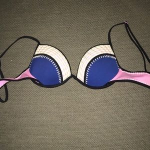 Victoria’s Secret bikini top